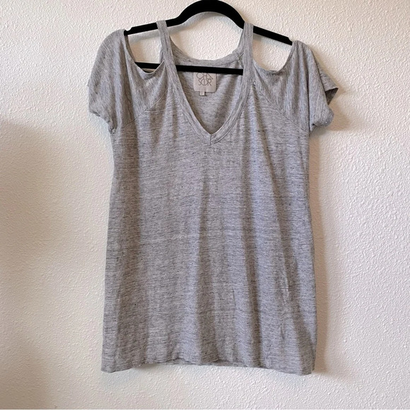 Chaser Cold Shoulder Raglan Tee - Picture 2 of 6